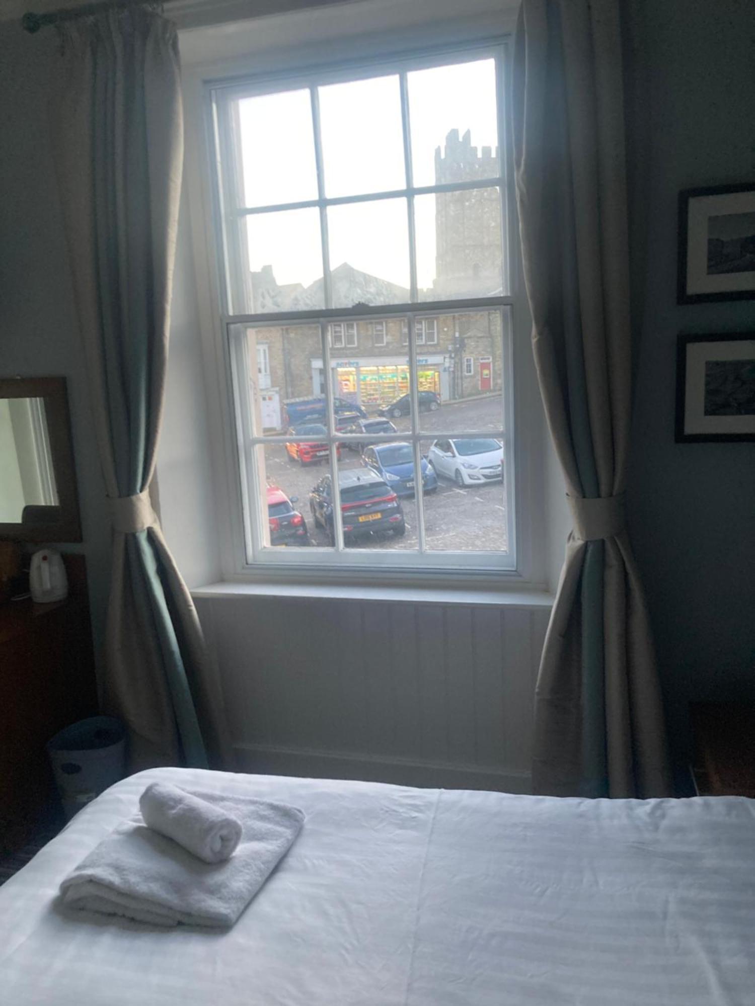 The Castle Tavern Richmond Ричмонд Экстерьер фото