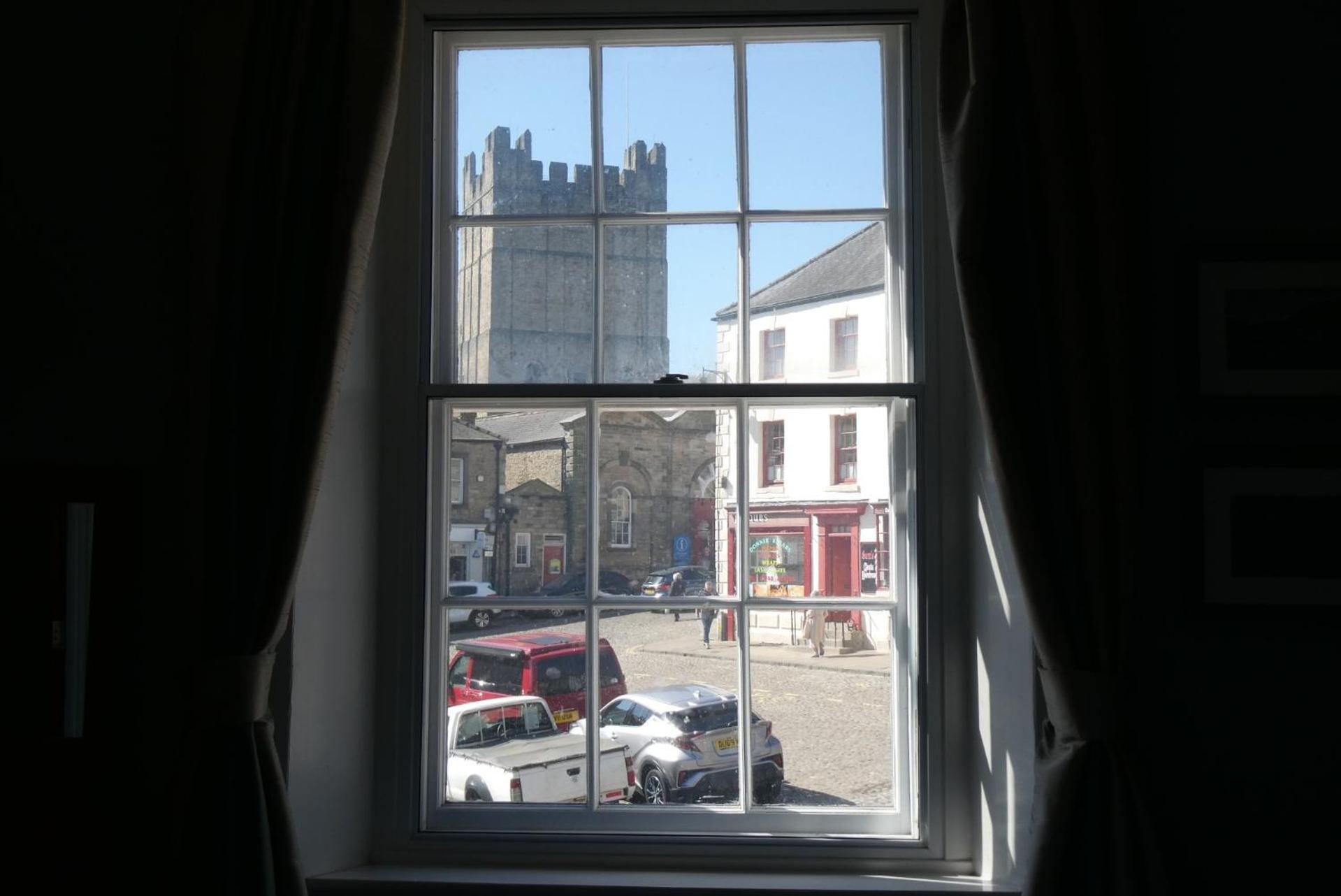 The Castle Tavern Richmond Ричмонд Экстерьер фото